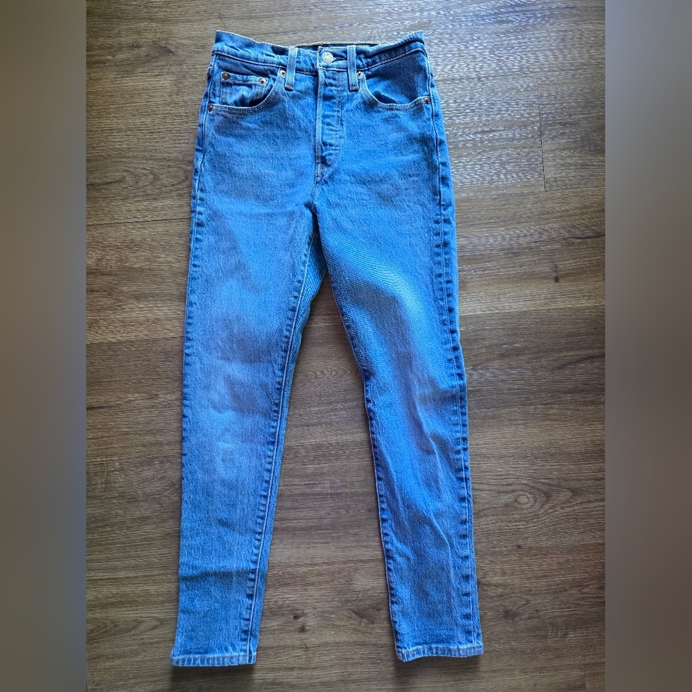 Women's Levis 501s Jeans